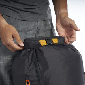 Woody Valley Rucksack mit Rolltop