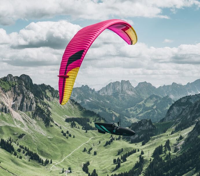Niviuk Peak 7 im Flug